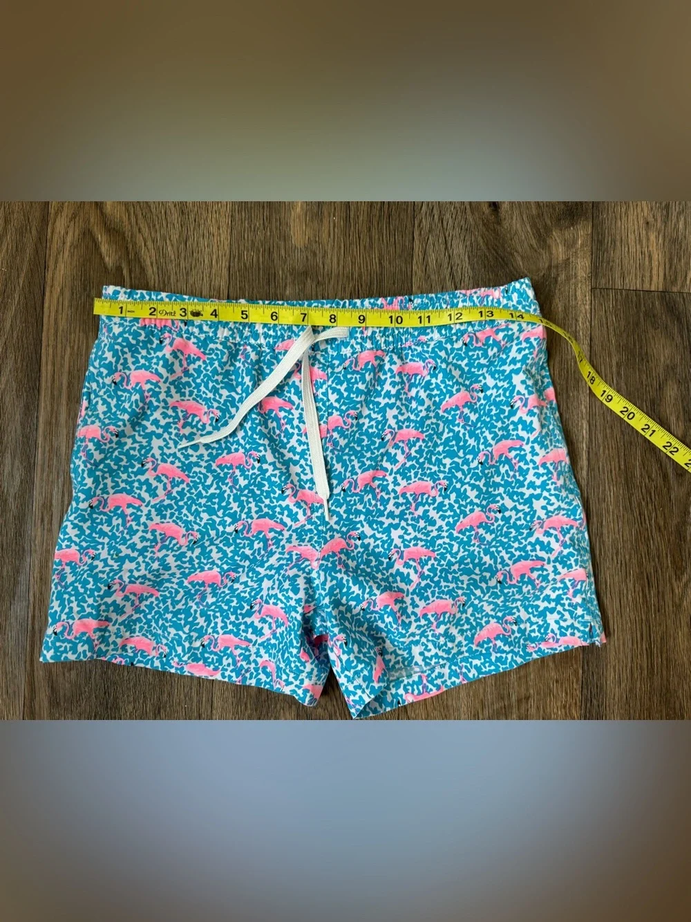 Chubbies Youth L 14/16 Swim Trunks Blue/Pink Flamingos 3 pockets 4” inseam